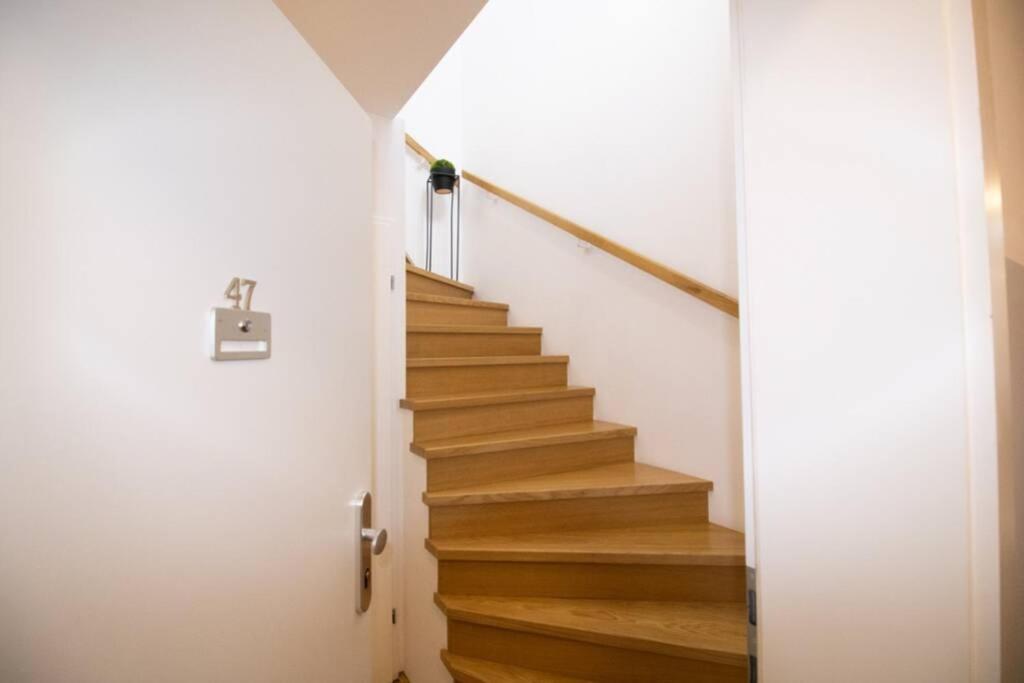 Apartament Sunny & Cozy Penthouse With Balcony L Dg4'14 Wiedeń Zewnętrze zdjęcie