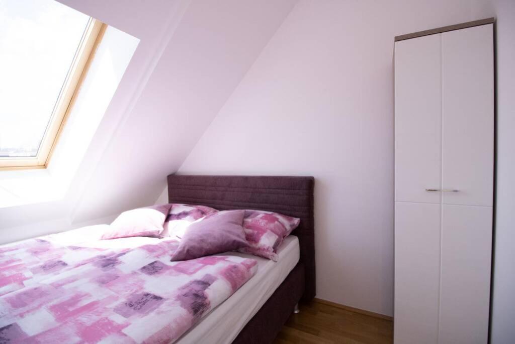 Apartament Sunny & Cozy Penthouse With Balcony L Dg4'14 Wiedeń Zewnętrze zdjęcie