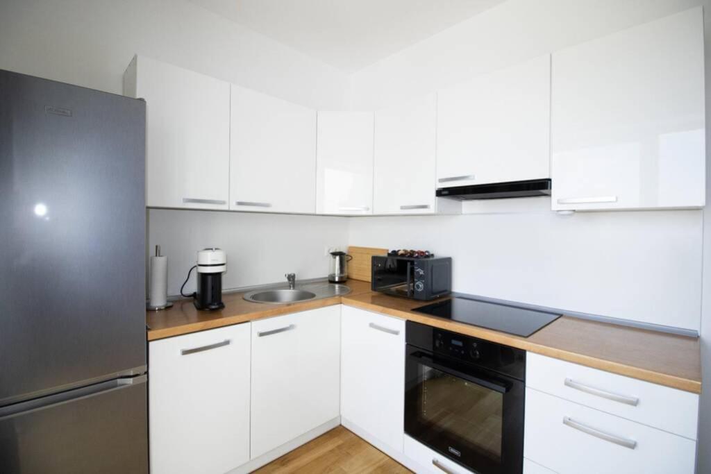 Apartament Sunny & Cozy Penthouse With Balcony L Dg4'14 Wiedeń Zewnętrze zdjęcie