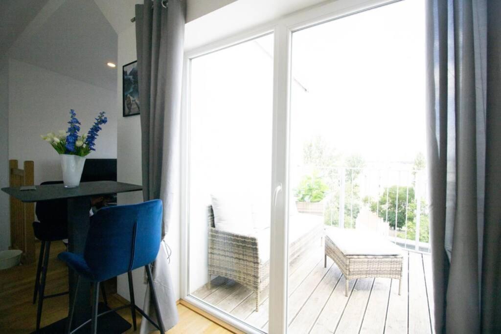Apartament Sunny & Cozy Penthouse With Balcony L Dg4'14 Wiedeń Zewnętrze zdjęcie